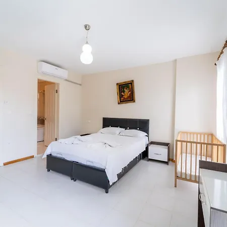 Oezel Havuzlu - Goecek Villa Fethiye